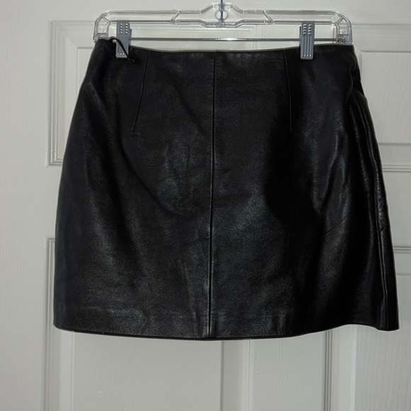 Brown Leather Velcro Wrap lined Hugo Buscati Mini Skirt Size 8 - Picture 2 of 7